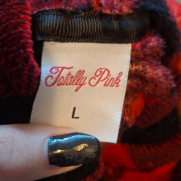 Black and red one piece - Picture 2 of 3